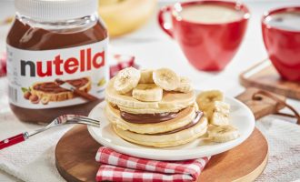 Nutella_pancakes_banana